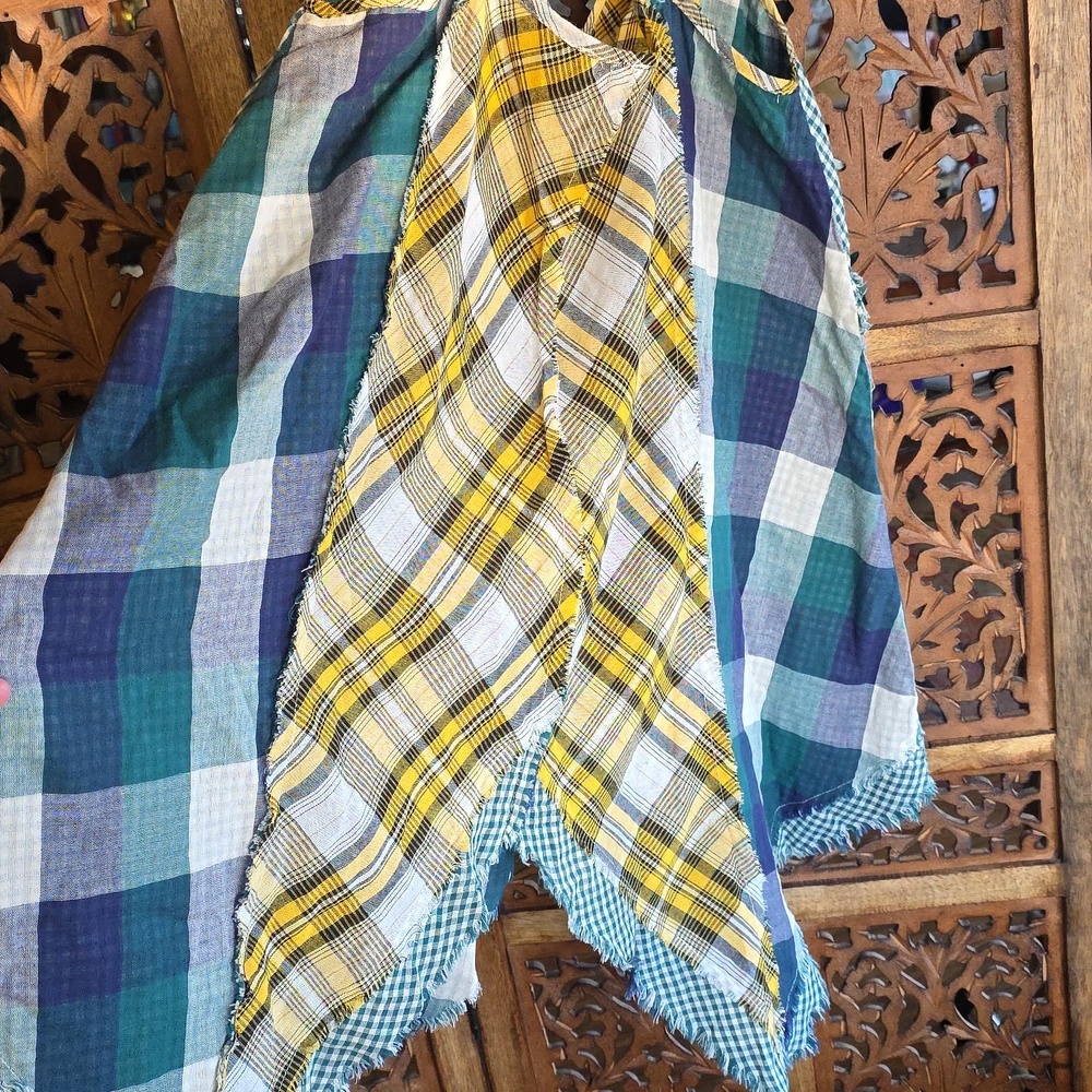 POL Yellow and Green Plaid Shirt - Picture 3 of 4